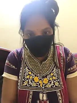 mahalaxmi teluguammai online show from 4, 2, 2026