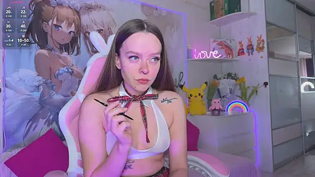 Snapshot of CheekySashaCharm chatting on 12, 3, 2026 CheekySashaCharm online show from 12, 3, 2026