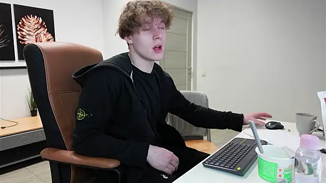 Charles Dreams online show from 15, 3, 2026