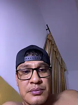 Snapshot of juanlopjl chatting on 23, 11, 2025 juanlopjl online show from 23, 11, 2025