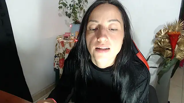 Snapshot of Megan-love2 chatting on 15, 11, 2025 Megan-love2 online show from 15, 11, 2025