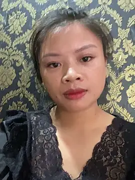 sara-xx online show from 14, 11, 2025