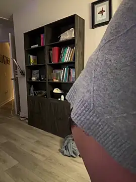 Ayybaebay online show from 15, 11, 2025