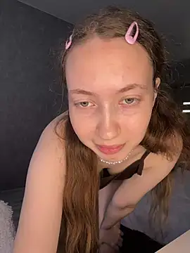 Snapshot of Holy_Poly chatting on 20, 2, 2026 Holy Poly online show from 20, 2, 2026