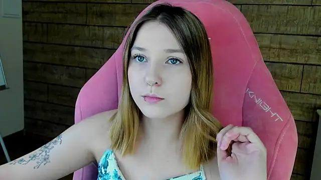 TinnaBurton online show from 8, 3, 2026