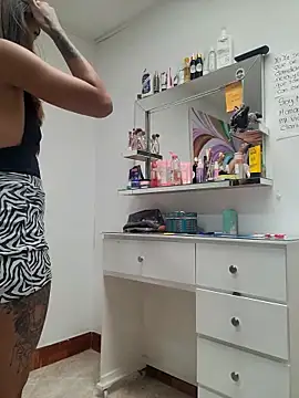 Snapshot of badwolf818 chatting on 6, 2, 2026 badwolf818 online show from 6, 2, 2026