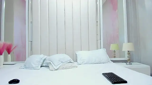 arietta skinny online show from 28, 2, 2026