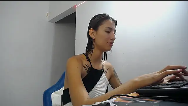 Snapshot of Hot_play18 chatting on 19, 2, 2026 Hot play18 online show from 19, 2, 2026