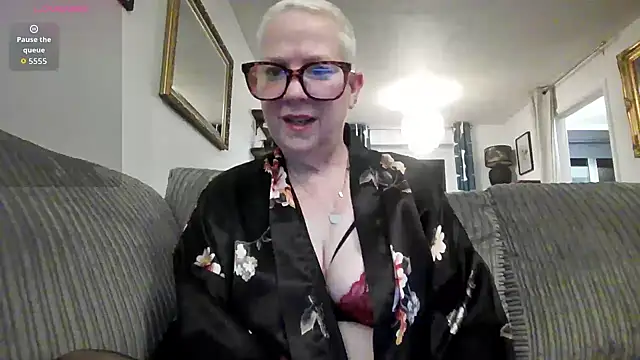Snapshot of missyb_x chatting on 18, 2, 2026 missyb x online show from 18, 2, 2026