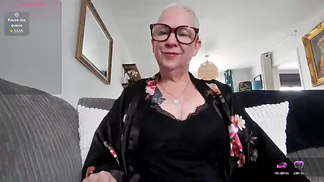 Snapshot of missyb_x chatting on 17, 3, 2026 missyb x online show from 17, 3, 2026