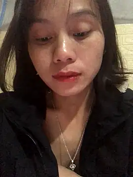 Trangbabylove online show from 17, 11, 2025