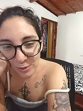 Melinerd online show from 21, 11, 2025