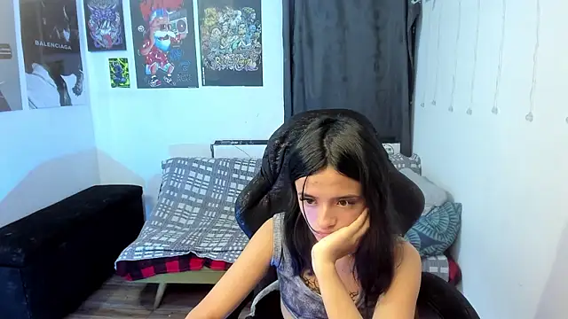 Candy  Girll18 online show from 21, 2, 2026