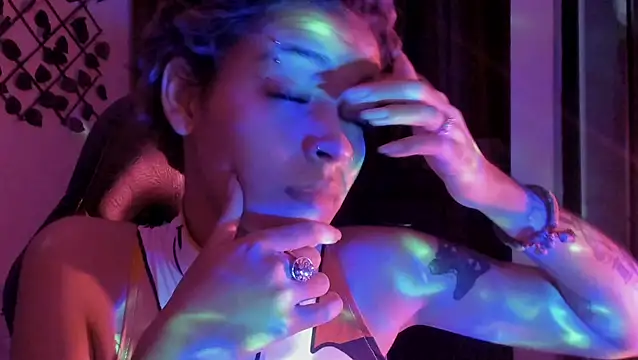 Anny Kiitty online show from 4, 2, 2026