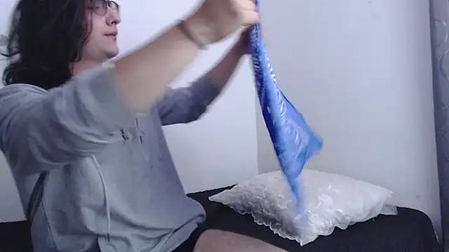 Amoneth Xx online show from 4, 12, 2025