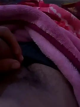 Snapshot of jojif121 chatting on 21, 11, 2025 jojif121 online show from 21, 11, 2025