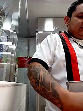 Snapshot of gordoju chatting on 23, 11, 2025 gordoju online show from 23, 11, 2025