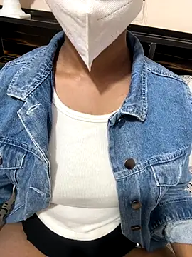 Lilly islive online show from 19, 11, 2025