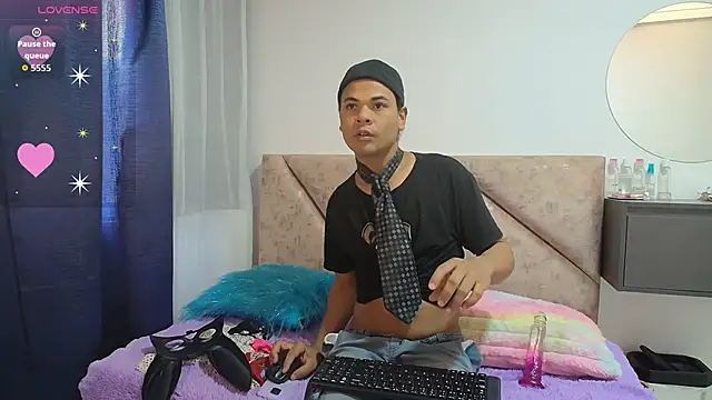 Snapshot of Felipexexy chatting on 20, 11, 2025 Felipexexy online show from 20, 11, 2025