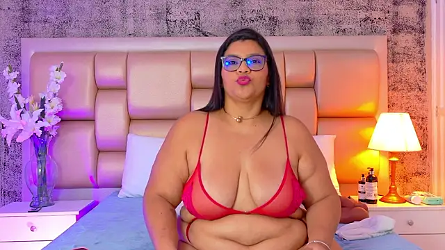 SelennaCooper online show from 19, 3, 2026