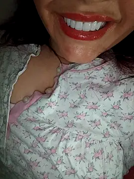 Virginass2000 online show from 20, 11, 2025