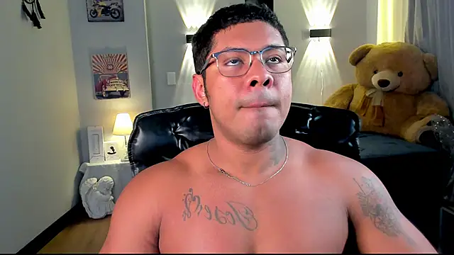 LEONHDZ online show from 30, 11, 2025