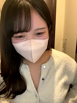 Nemu chan  online show from 21, 11, 2025