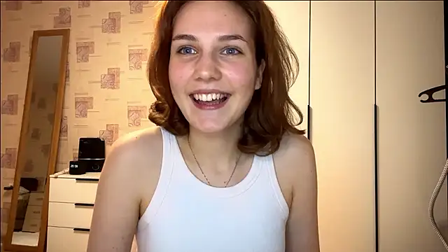 Snapshot of CatherineSaretto chatting on 16, 2, 2026 CatherineSaretto online show from 16, 2, 2026