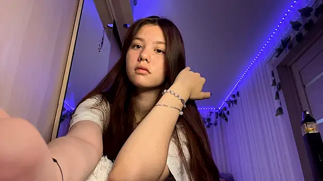 CutieSlim online show from 18, 11, 2025