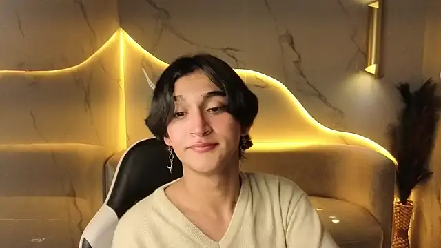 Snapshot of zoe_tp chatting on 22, 11, 2025 zoe tp online show from 22, 11, 2025