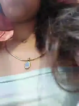 Moon Beautifull online show from 21, 11, 2025