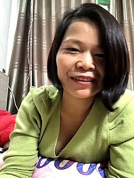 Yes-Baby-A online show from 18, 11, 2025