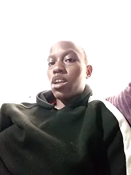 Snapshot of Blackthaithickchick chatting on 18, 11, 2025 Blackthaithickchick online show from 18, 11, 2025