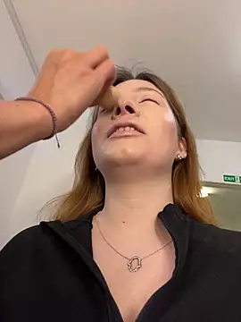 AmberRosewood online show from 20, 3, 2026