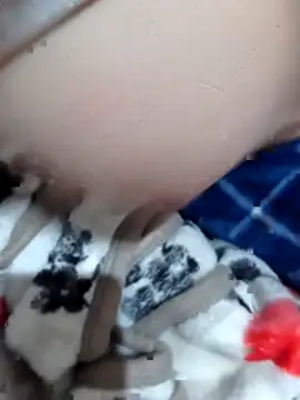 Snapshot of fati35flou chatting on 21, 12, 2025 fati35flou online show from 21, 12, 2025