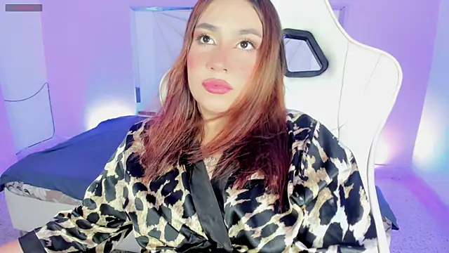 Snapshot of Isabella_saenzz_ chatting on 27, 11, 2025 Isabella saenzz online show from 27, 11, 2025