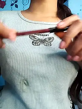 Snapshot of kabitaKumari1 chatting on 18, 11, 2025 kabitaKumari1 online show from 18, 11, 2025