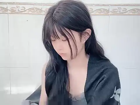 Snapshot of bunny-- chatting on 26, 11, 2025 bunny-- online show from 26, 11, 2025