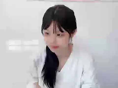 Snapshot of bunny-- chatting on 29, 11, 2025 bunny-- online show from 29, 11, 2025