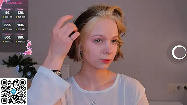 UmbraVelour online show from 12, 1, 2026