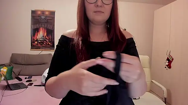 Snapshot of Foxy-lady chatting on 27, 1, 2025 Foxy-lady online show from 27, 1, 2025