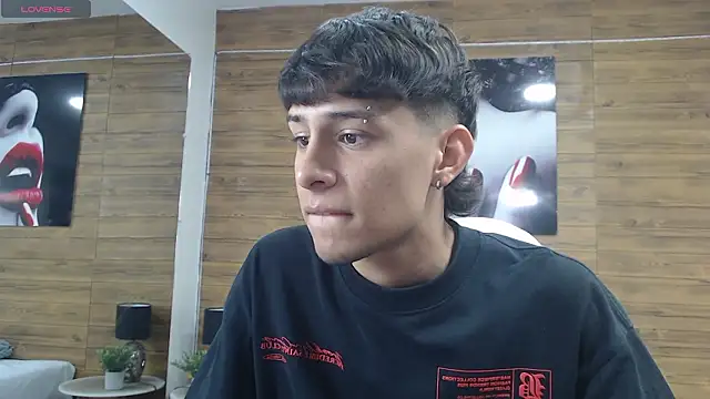 DraxBlade09 online show from 12, 3, 2026