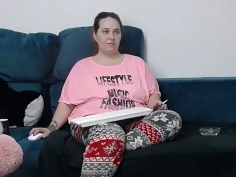 Snapshot of EmilyJenner chatting on 21, 3, 2026 EmilyJenner online show from 21, 3, 2026