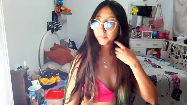 Nanylux online show from 24, 11, 2025