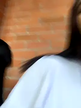 Sara storm outdoors online show from 18, 11, 2025