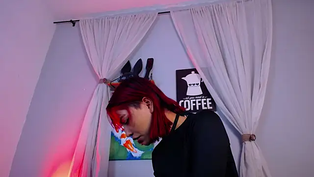 AliceBlake  online show from 24, 11, 2025