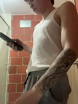 Snapshot of Handsome_boys69 chatting on 10, 2, 2026 Handsome boys69 online show from 10, 2, 2026