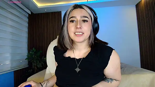 GabyRose9 online show from 26, 2, 2026