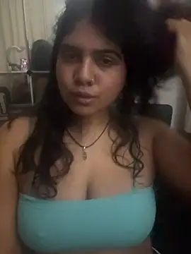 TiaBella  online show from 3, 2, 2026