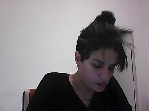 Snapshot of Zoemhot chatting on 20, 11, 2025 Zoemhot online show from 20, 11, 2025